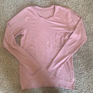 Lululemon Swiftly Tech relaxed fit